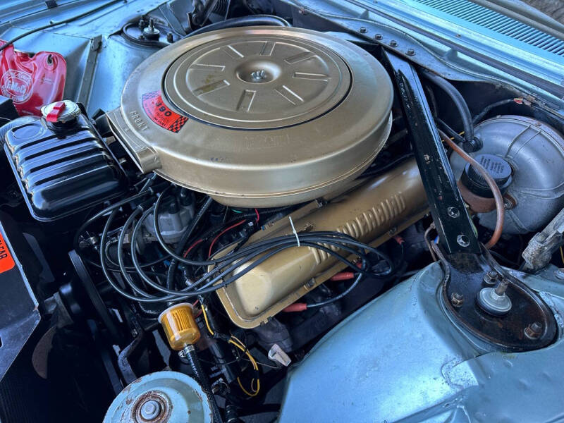 1963 Ford Thunderbird