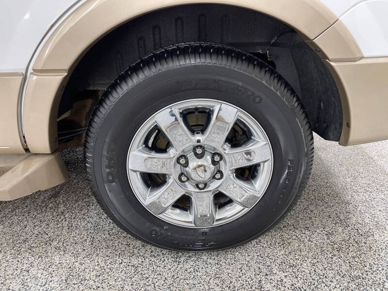 2012 Ford Expedition XLT