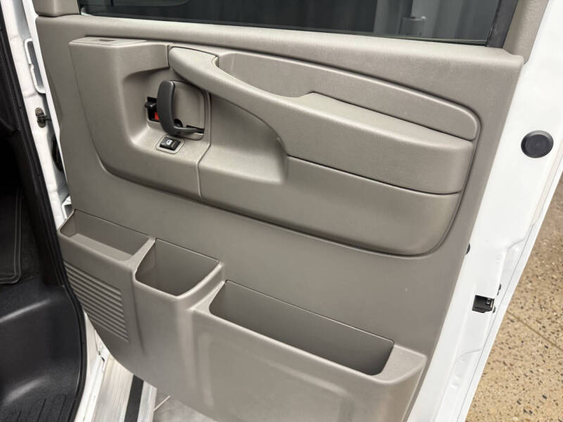 2013 Chevrolet Express LT 3500