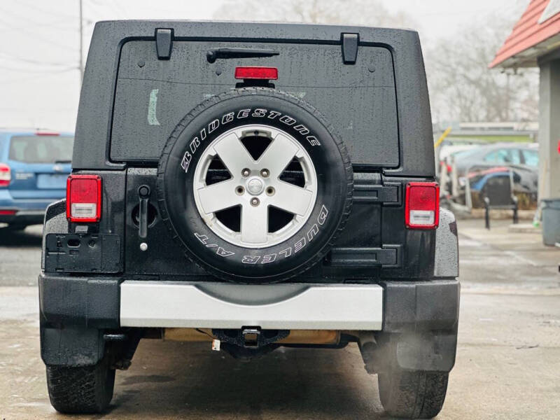 2012 Jeep Wrangler Unlimited Sahara