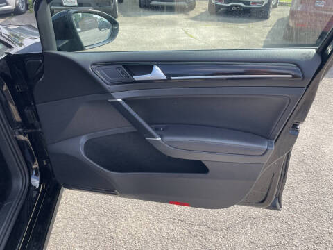 2015 Volkswagen Golf TSI SEL