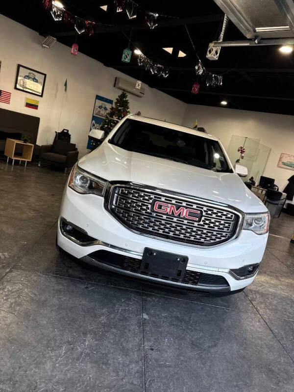 2018 GMC Acadia Denali