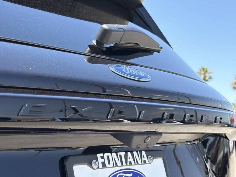 2025 Ford Explorer ST-Line