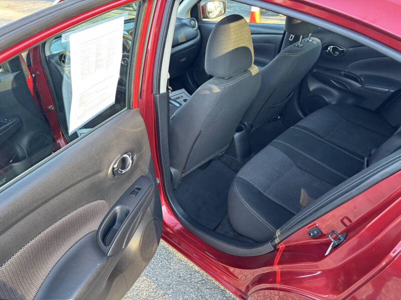 2017 Nissan Versa 1.6 S