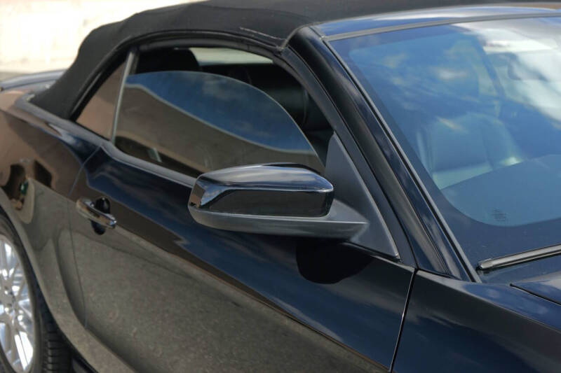 2012 Ford Mustang GT Premium