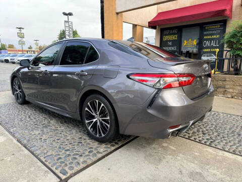 2019 Toyota Camry Hybrid