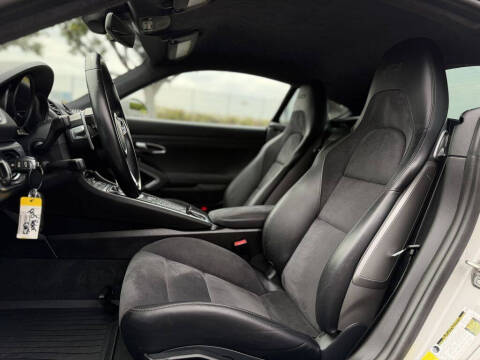 2018 Porsche 718 Cayman S