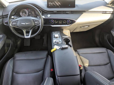 2023 Genesis Electrified GV70