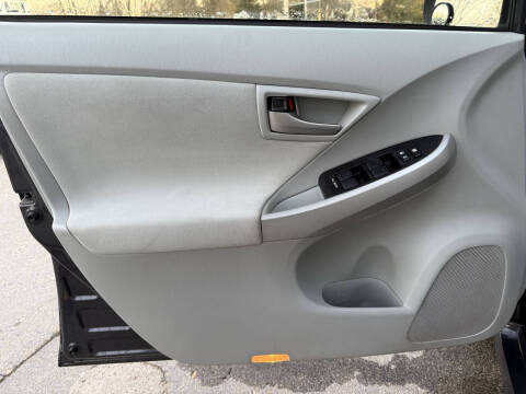 2012 Toyota Prius Two