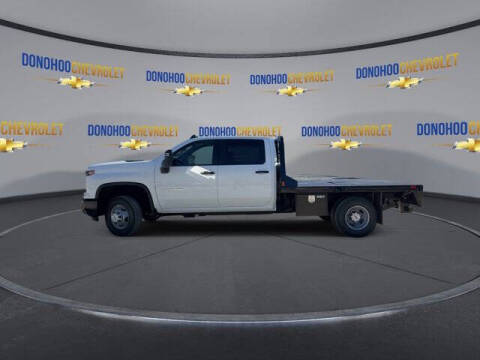 2026 Chevrolet Silverado 3500HD CC Work Truck