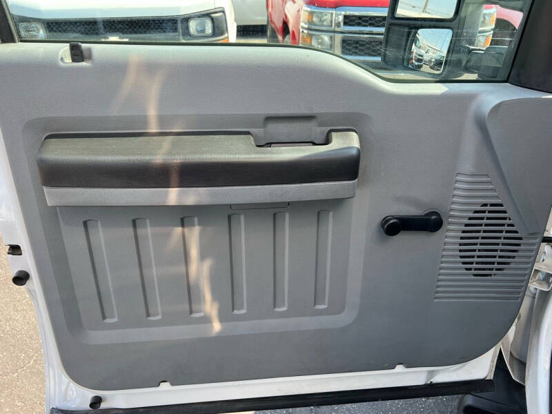 2015 Ford F-350 Super Duty XL