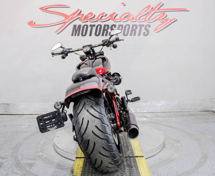 2017 Harley-Davidson CVO Pro Street Breakout