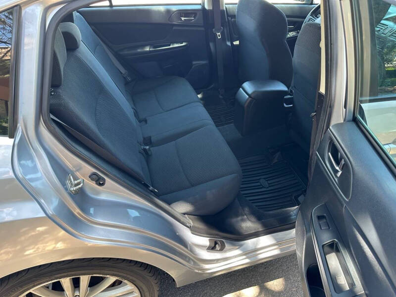 Image 10 of 2012 Subaru Impreza 2.0i Premium