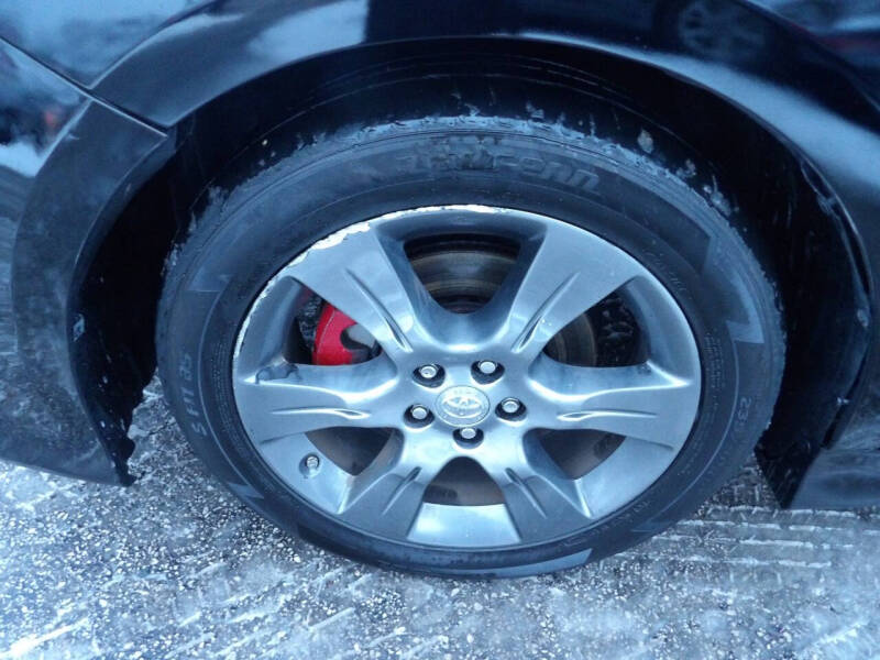 2015 Toyota Sienna SE 8-Passenger