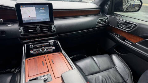 2018 Lincoln Navigator L Select