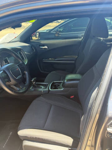 2019 Dodge Charger SXT