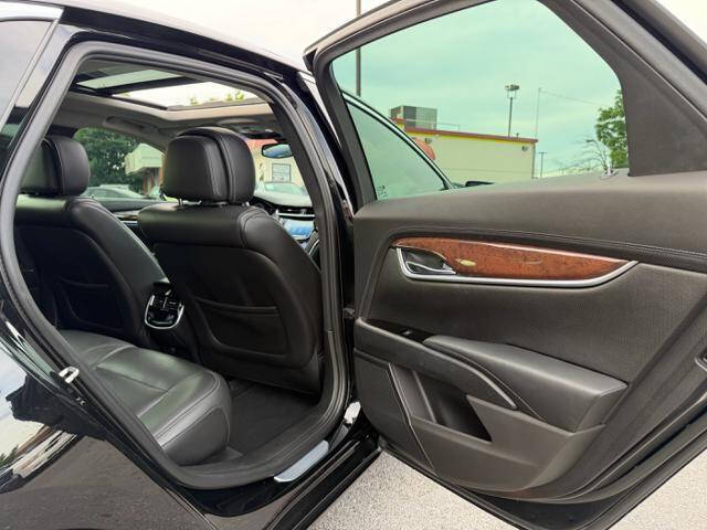 2013 Cadillac XTS Luxury Collection