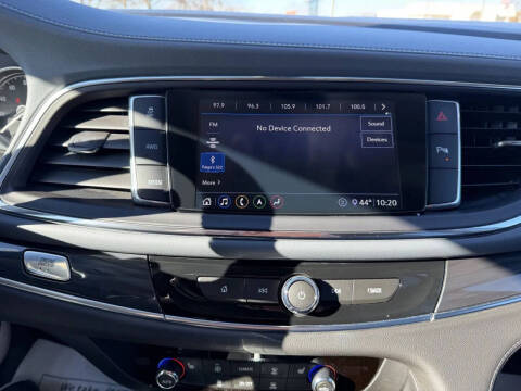 2020 Buick Enclave Essence