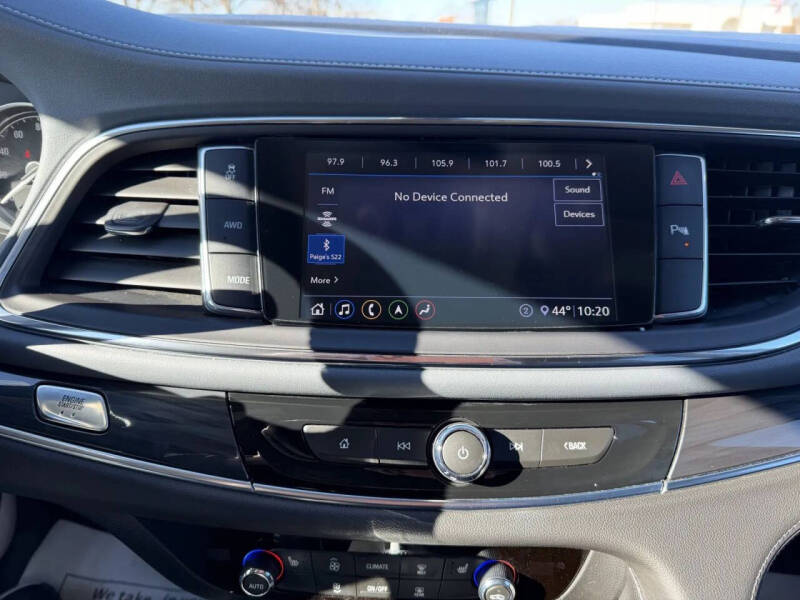 2020 Buick Enclave Essence