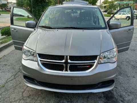 2015 Dodge Grand Caravan for sale at 615 Auto Group in Fairburn GA