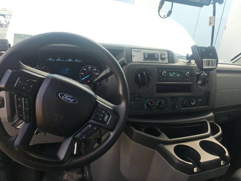 2024 Ford E-Series