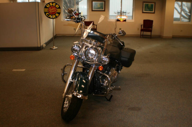 2024 Harley-Davidson FLHCS HERITAGE CLASSIC 114