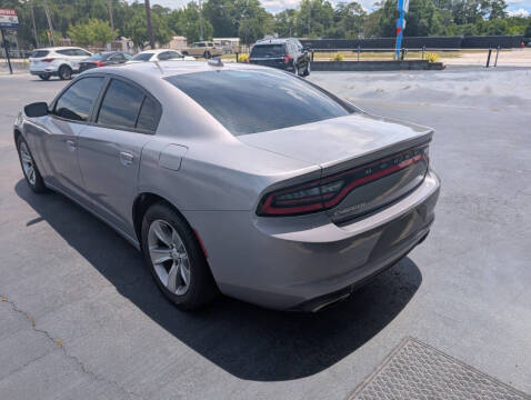 2017 Dodge Charger SXT