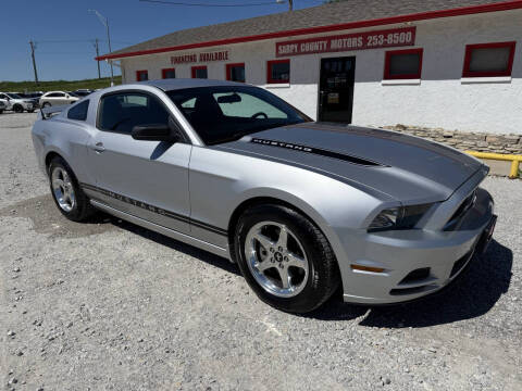 2013 Ford Mustang V6 Premium Photo