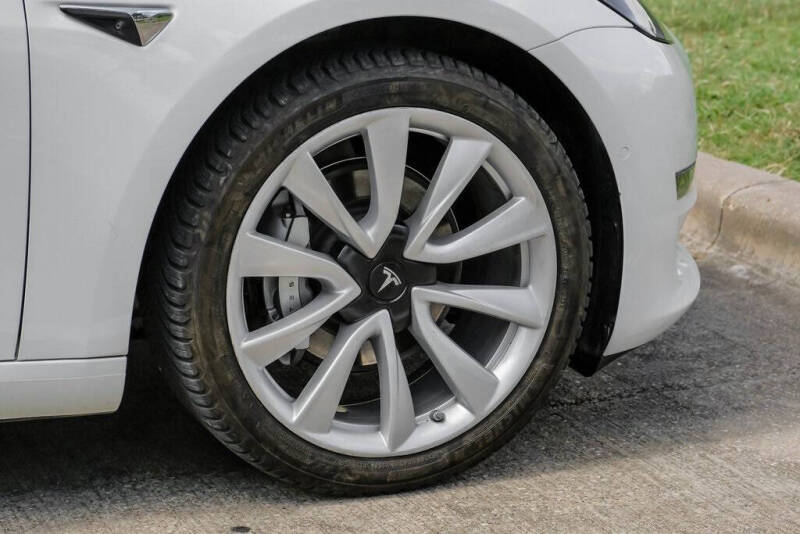 2018 Tesla Model 3 Performance