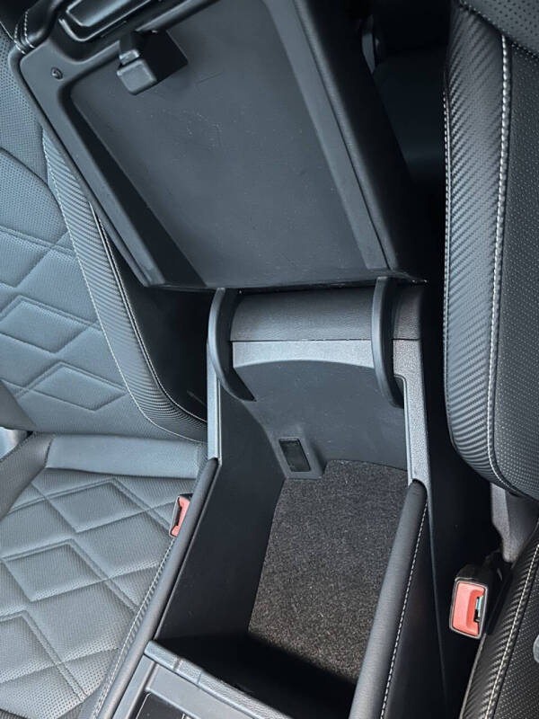 2024 Volkswagen Atlas Cross Sport SE 4Motion