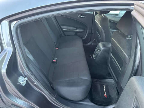 2014 Dodge Charger SE