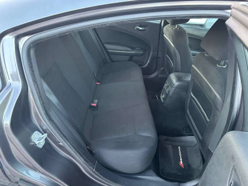 2014 Dodge Charger SE