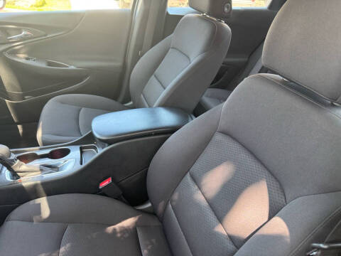 2022 Chevrolet Malibu LS