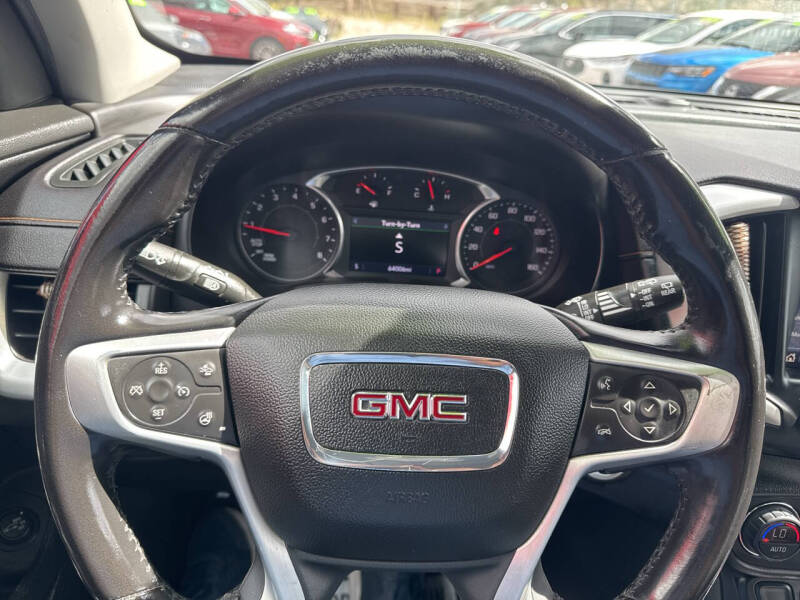 2021 GMC Terrain SLT