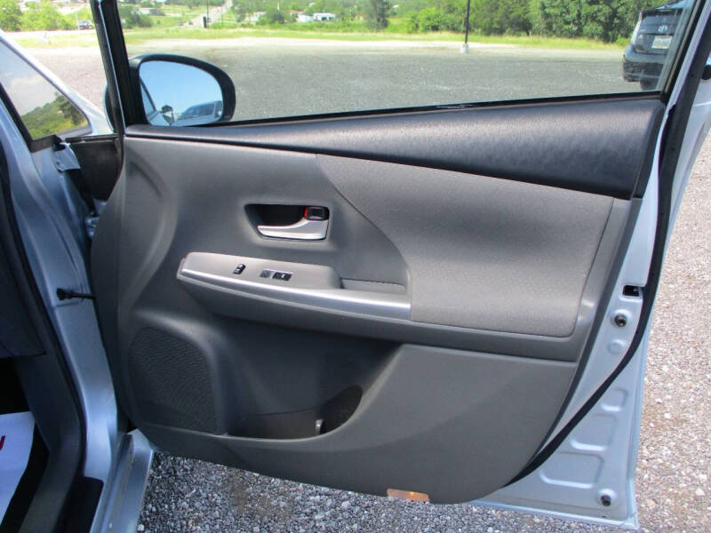 2012 Toyota Prius v Three