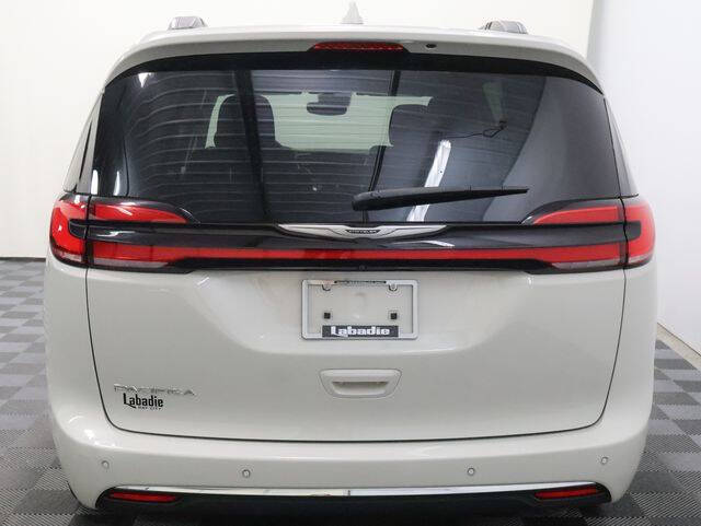 2021 Chrysler Pacifica Touring