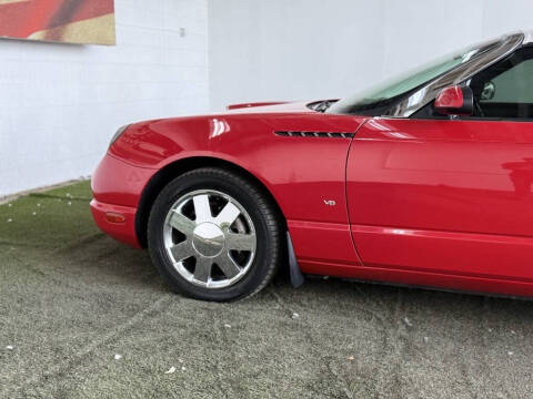 2003 Ford Thunderbird