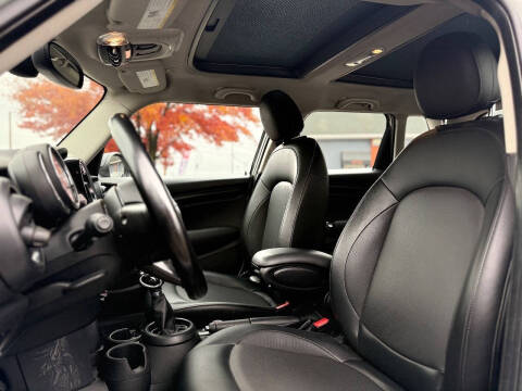 2018 MINI Hardtop 4 Door Cooper