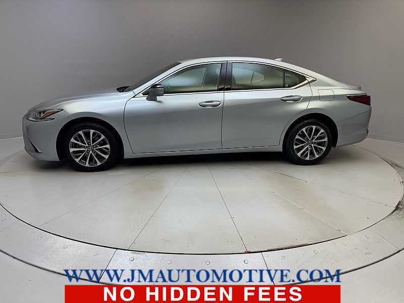 2023 Lexus ES 250