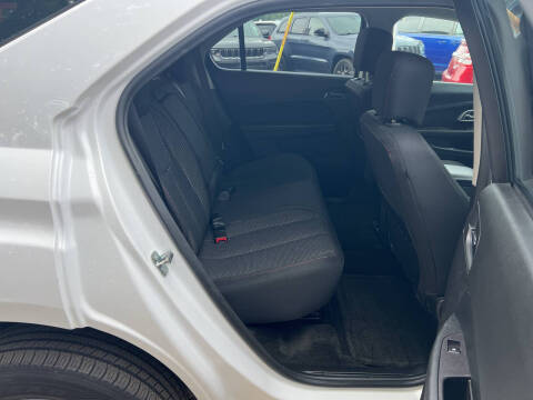 2017 Chevrolet Equinox LS