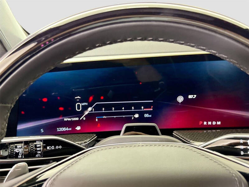2025 Cadillac Escalade-V