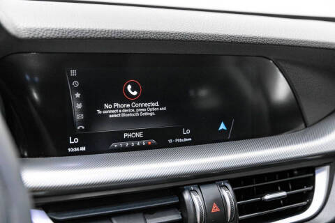 2018 Alfa Romeo Stelvio Sport