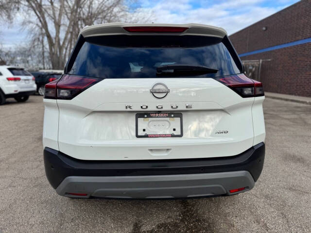 2022 Nissan Rogue for sale at Whi-Con Auto Brokers in Shakopee, MN