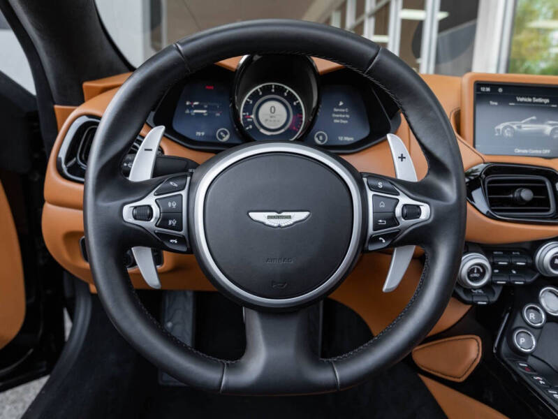 2021 Aston Martin Vantage