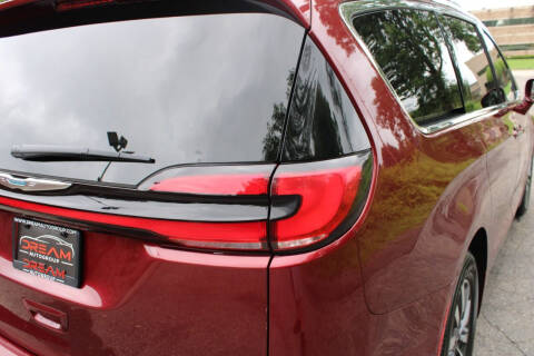 2021 Chrysler Pacifica Hybrid Touring L