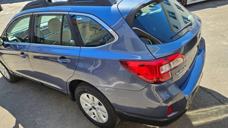 2017 Subaru Outback 2.5i