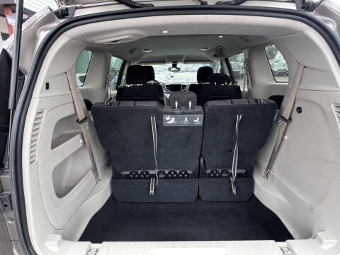 2017 Chrysler Pacifica Touring