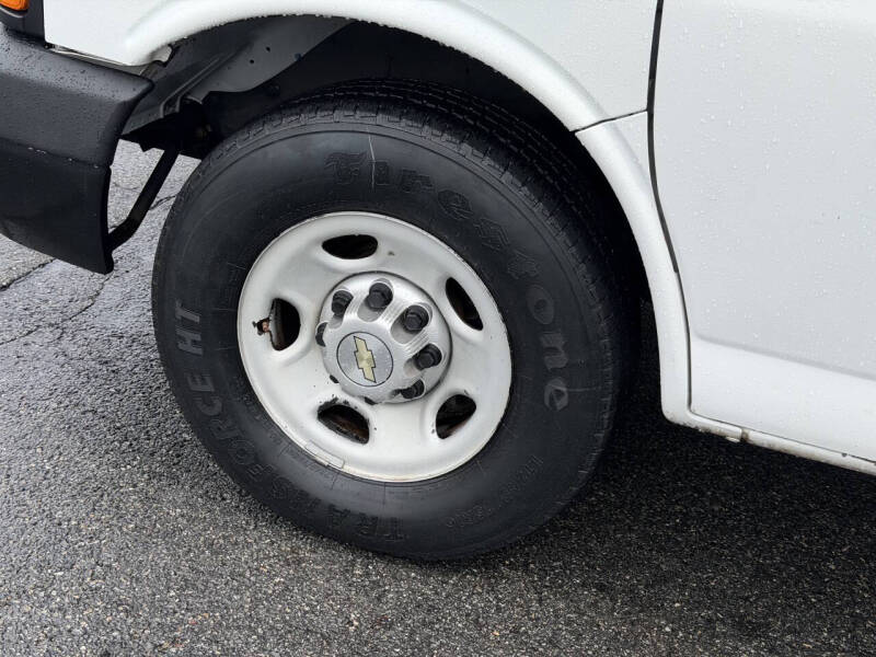 2011 Chevrolet Express 2500