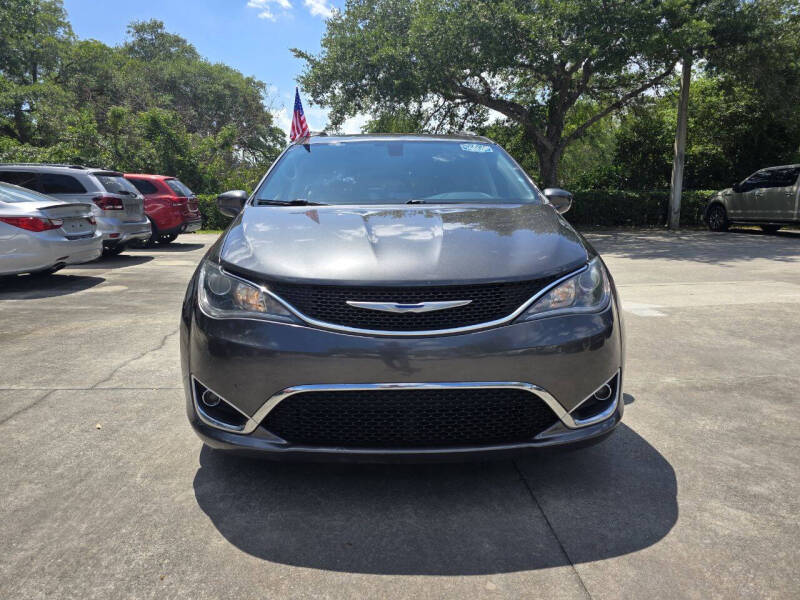 2018 Chrysler Pacifica Touring L