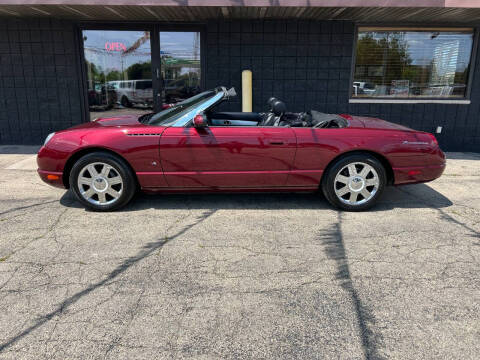 2004 Ford Thunderbird Deluxe
